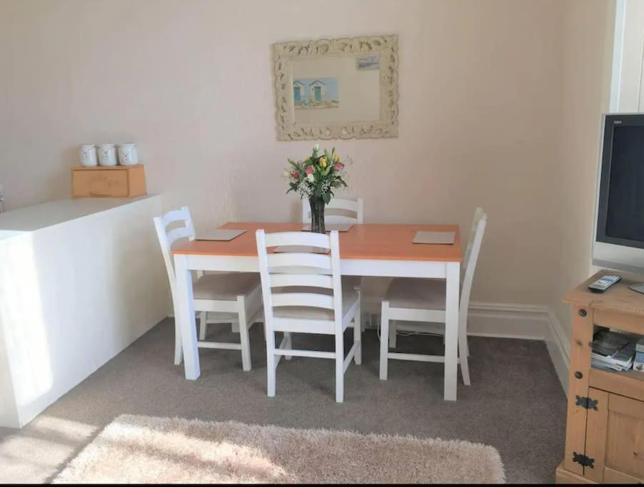 Spacious 1 Bedroom Apartment Near Seafront Penzance Eksteriør billede