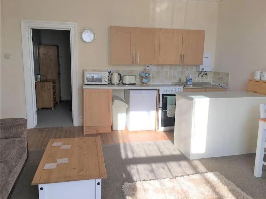 Spacious 1 Bedroom Apartment Near Seafront Penzance Eksteriør billede