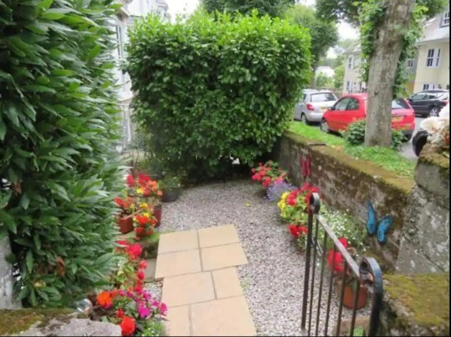 Spacious 1 Bedroom Apartment Near Seafront Penzance Eksteriør billede